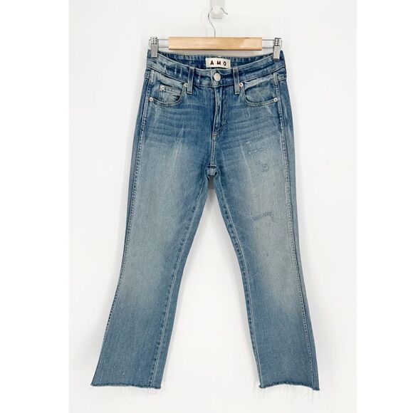 AMO Kick Crop Jean Frayed Raw Hem Distressed Light Wash Sweet Cheeks Women's 25 - Picture 1 of 9